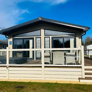  Lodge Alder With Hot Tub United Kingdom